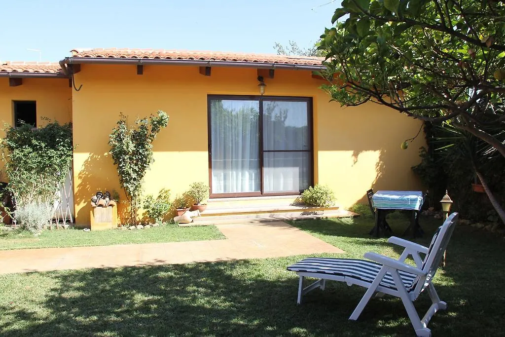 Casa Vacanze Margherita Riola Sardo Italia